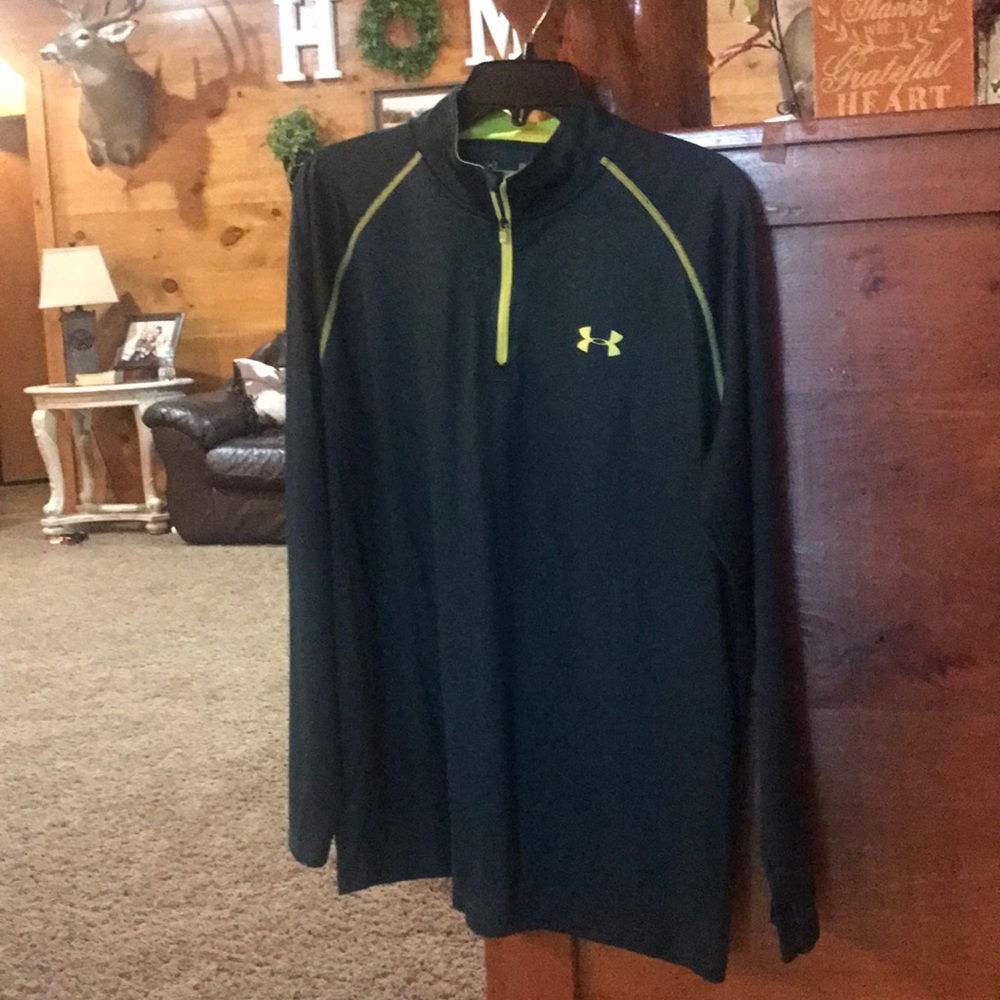 Men's pull over